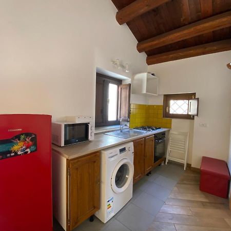 Monolocale Sant'Andrea Apartment Palermo Bagian luar foto