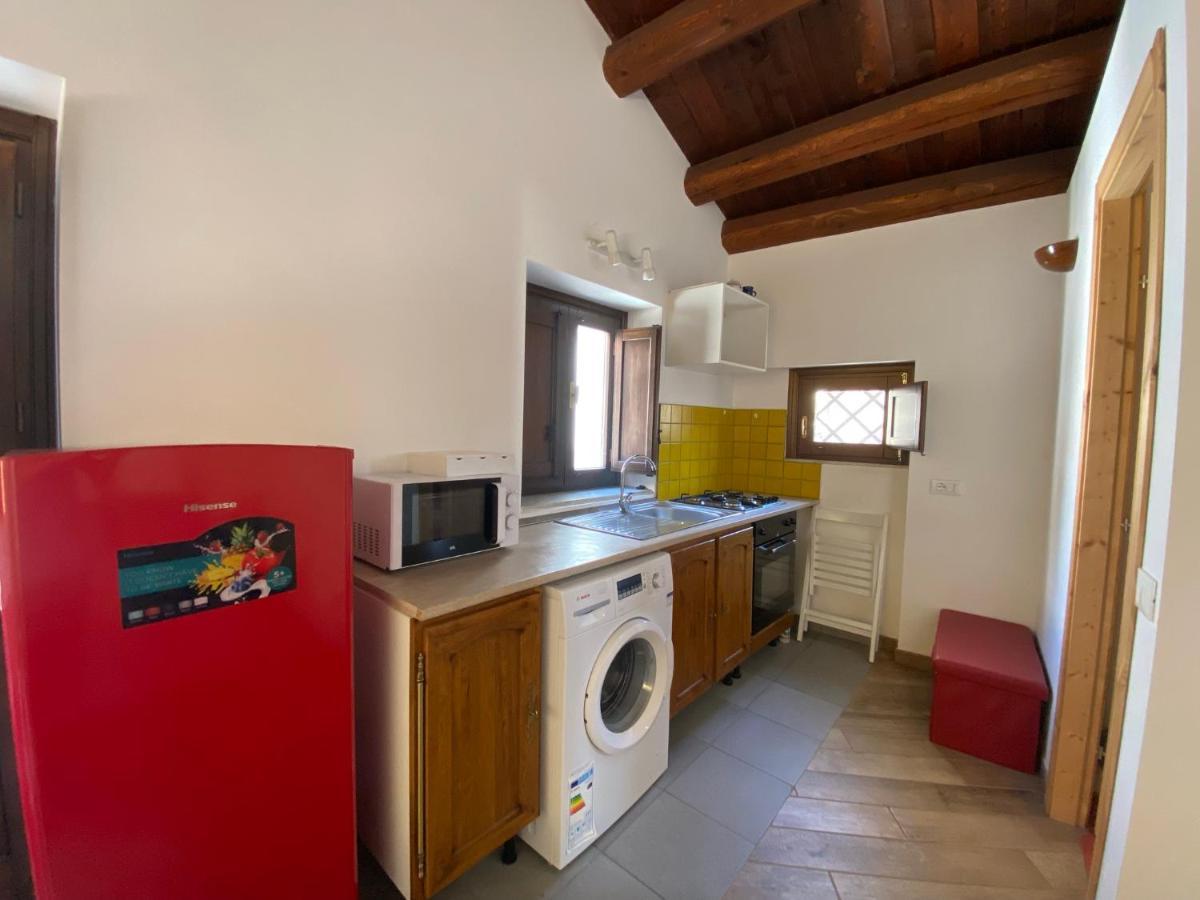 Monolocale Sant'Andrea Apartment Palermo Bagian luar foto
